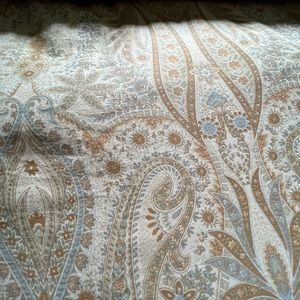 Pottery Barn king size duvet cover and shams